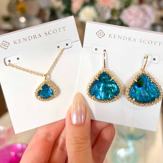 Kendra scott 2025 levi earrings