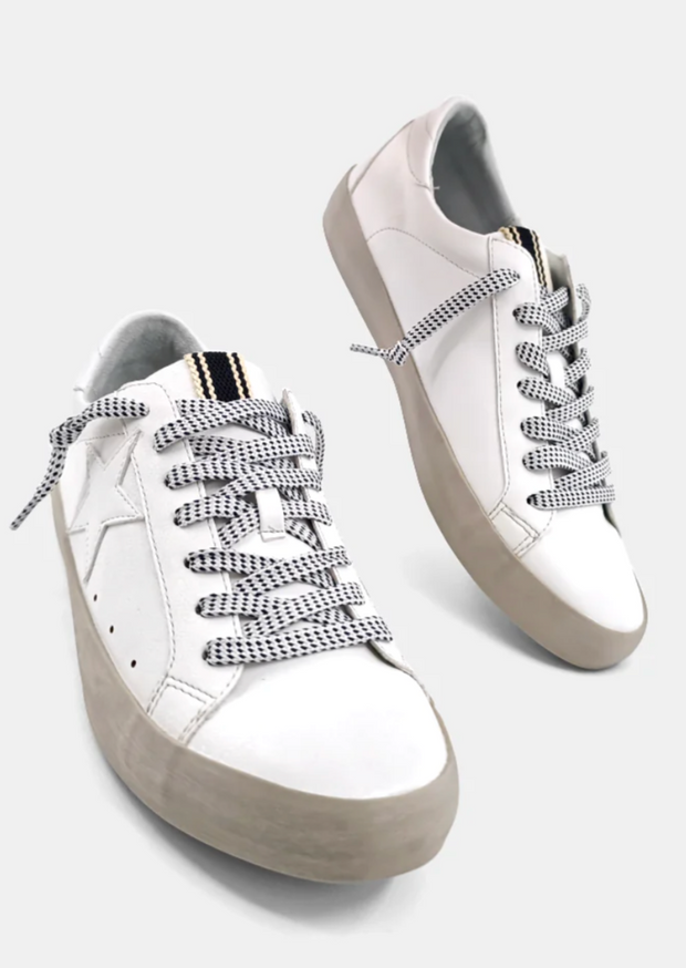 Paula Sneaker - White
