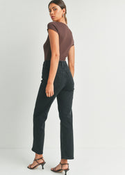 Pattie Relaxed Straight Jean