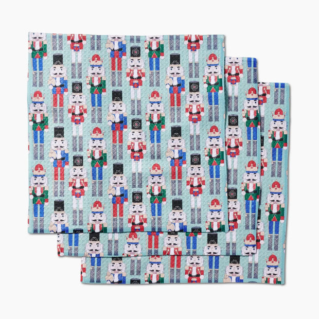 Dishcloth - Nuts Cracking