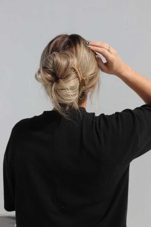 Matte Midi  Hold Everything Claw